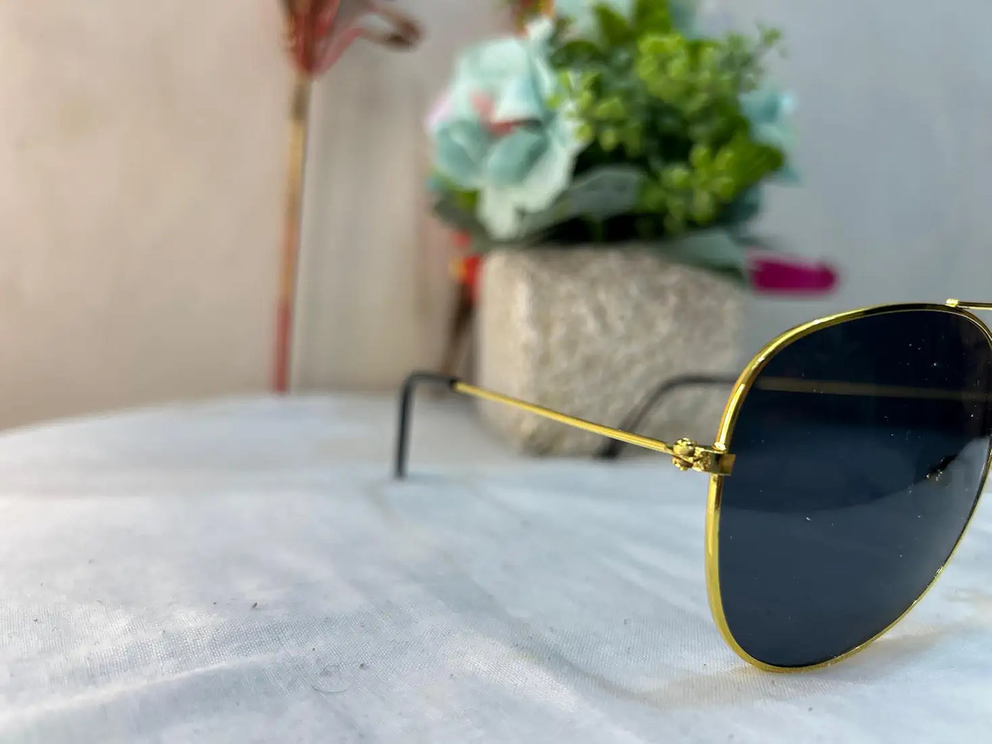 Shri shyam ji traders Classic Sunglasses, Gold Frame with Dark Lenses, Metal Frame 