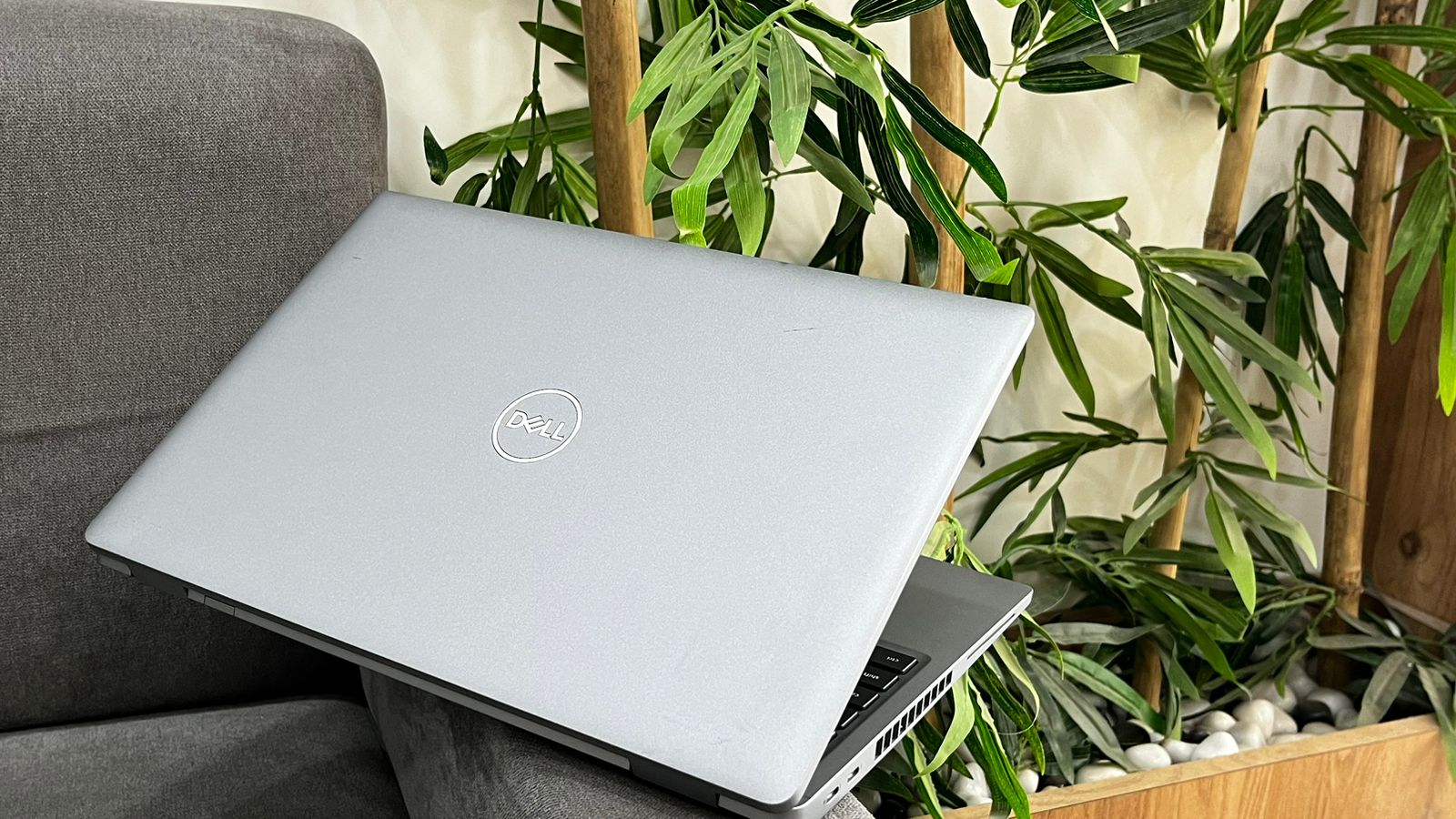 Dell Precision 3551 i7-10th Gen Worksation.